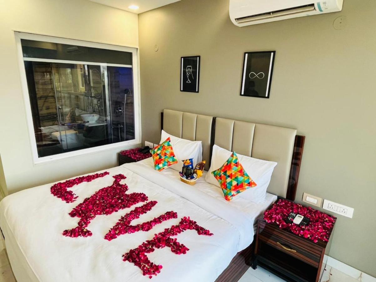 Vaabi Saabi Hotel Gurgaon Extérieur photo