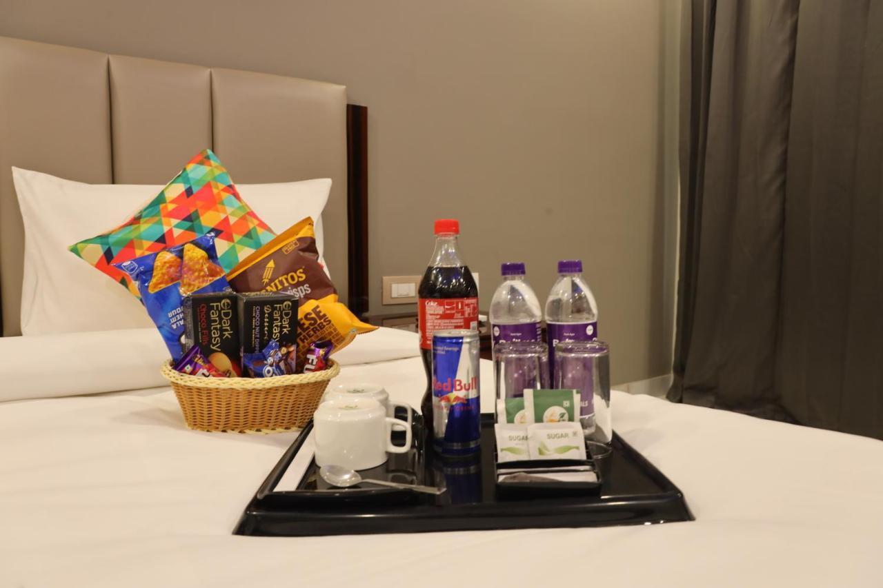 Vaabi Saabi Hotel Gurgaon Extérieur photo